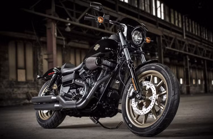 Mẫu xe đầu tiên trong loạt sản phẩm mới 2016 vừa được hãng xe Harley-Davidson công bố đó là chiếc Harley-Davidson Low Rider S.