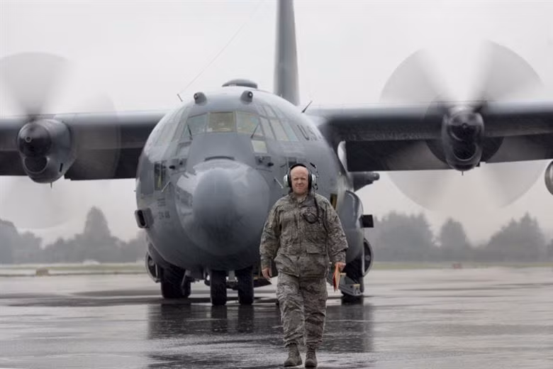 C-130H cũng được xuất khẩu sang Anh với tên mã C-130K và tới nay vẫn được Không quân Hoàng gia Anh sử dụng như một loại vận tải cơ chiến lược. Nguồn ảnh: Forcetimes.