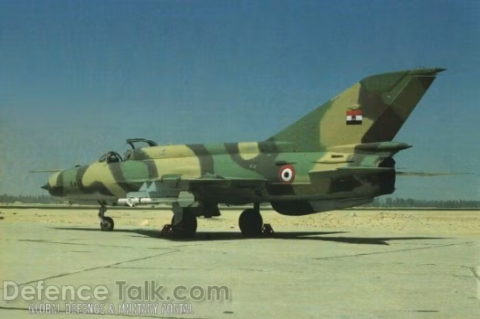 Ai Cập cũng đang sở hữu tiêm kích MiG-21. Số lượng MiG-21 này phần lớn đều được Liên Xô tài trợ cho Khong quân nước này từ năm 1970 của thế kỷ trước. Nguồn ảnh: Airforceslist.