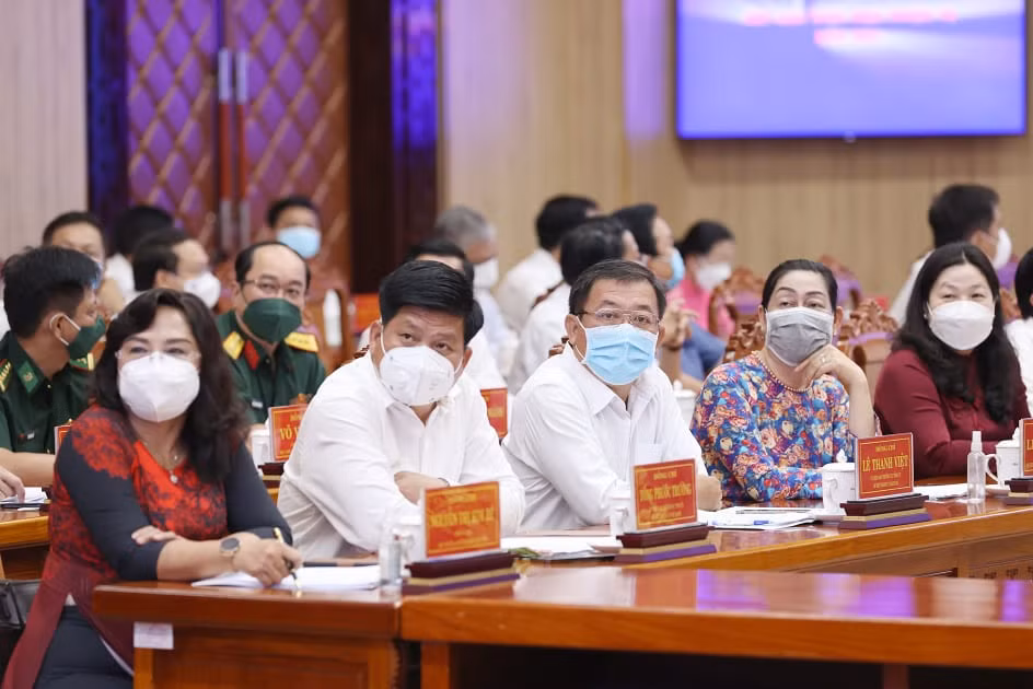 Thu tuong lam viec voi lanh dao tinh Kien Giang-Hinh-2