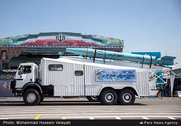 Cuối cùng là tên lửa Persian Gulf - Vịnh Ba Tư. Đây là loại tên lửa có tầm bắn lên tới 300 km được xây dựng dựa trên thiết kế của tên lửa Fateh-100 trước đó do Iran sản xuất. Nguồn ảnh: Commons.