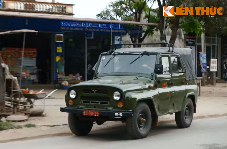 Xe chỉ huy thông tin.