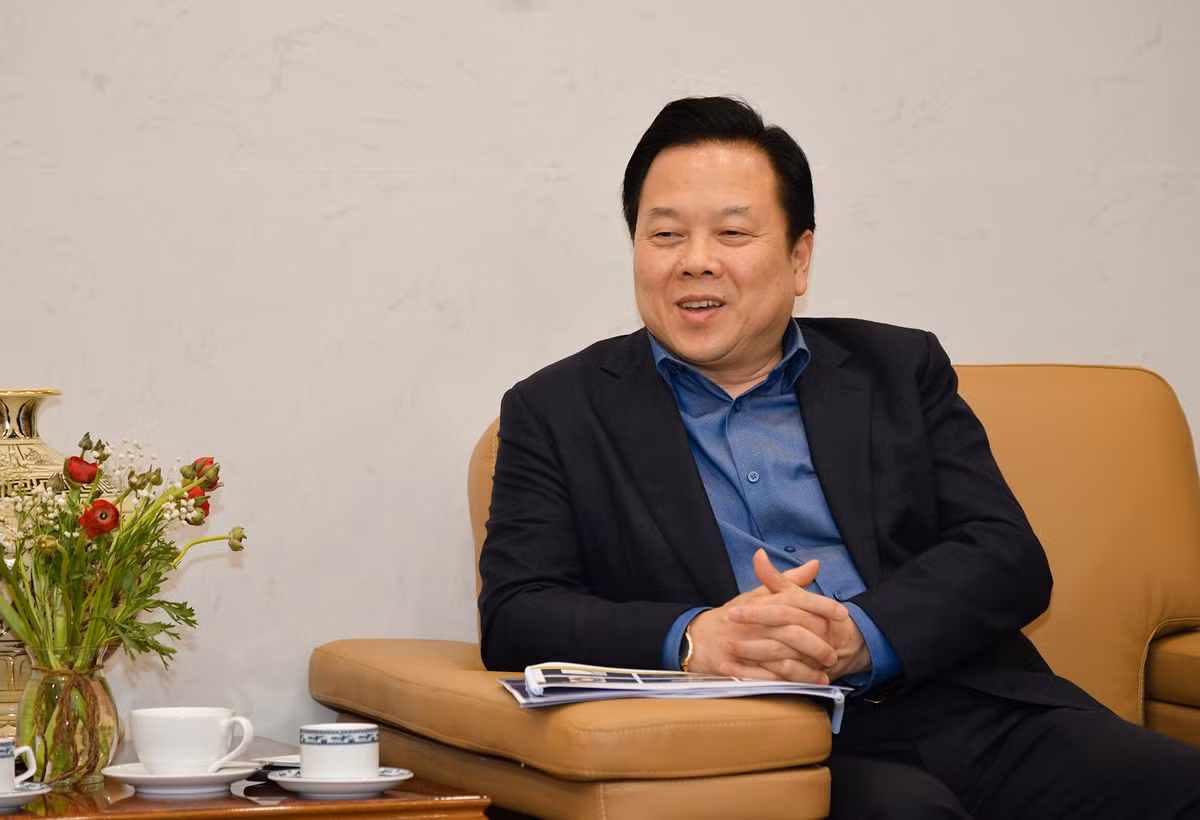 Chủ tịch Nguyễn Hoàng Anh: “Dùng hiệu quả vốn nhà nước, không né tránh trách nhiệm” Chu tich Nguyen Hoang Anh: “Dung hieu qua von nha nuoc, khong ne tranh trach nhiem”