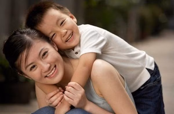 Đưa bạn gái về ra mắt, mẹ vợ cũ một câu khiến nhà tôi chao đảo - Hình 2 Dua ban gai ve ra mat, me vo cu mot cau khien nha toi chao dao-Hinh-2