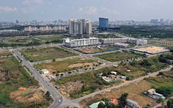 Ha Noi dau gia dat 4 quan noi thanh, gia khoi diem 250 trieu/m2: Cach nao ngan bo coc
