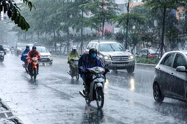 Thoi tiet 19/9: Ha Noi mua to va dong, de phong thoi tiet nguy hiem