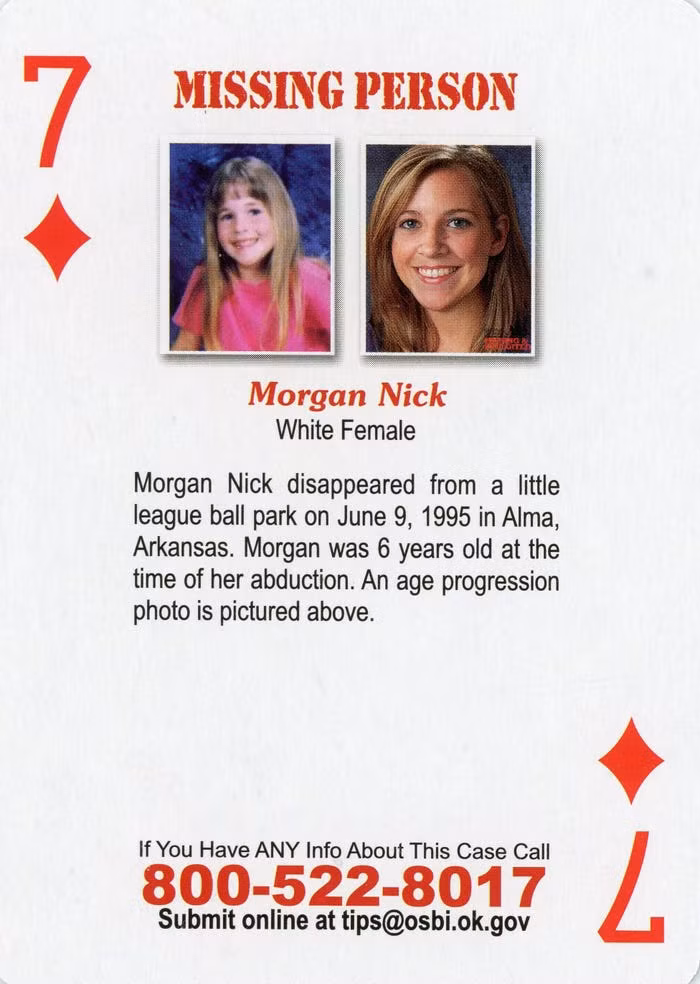 Lần cuối cùng bé gái Morgan Nick, 6 tuổi, được nhìn thấy là vào ngày 9/6/1995 tại một sân bóng ở Alma, bang Arkansas.