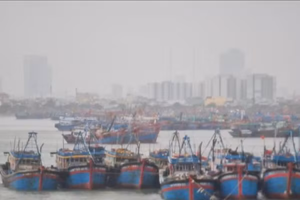 Ba kich ban bao so 6, theo doi dien bien de chu dong ung pho
