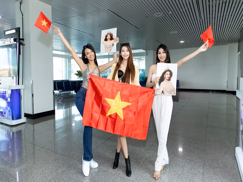 Sao Việt sang nước ngoài cổ vũ Đoàn Thiên Ân thi chung kết Sao Viet sang nuoc ngoai co vu Doan Thien An thi chung ket