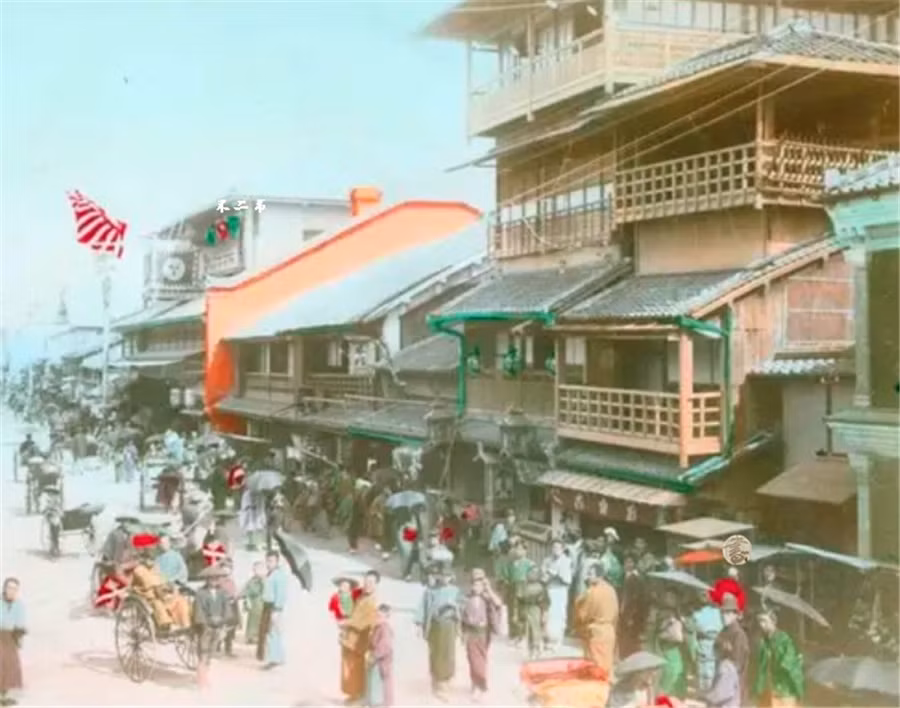 Quang cảnh đường phố Nhật Bản sầm uất vào thời kỳ Minh Trị. Ảnh: sohu.com. 