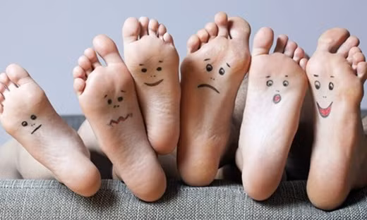 Tuy vậy, người có ngón chân mang đặc điểm này, khi trẻ phải chịu khó, chịu khổ, bôn ba khắp nơi, phải tự mình gánh vác mọi việc thì vào trung niên tài vận mới vượng phát, mới trở nên phú quý hơn người. Ảnh: yan.vn. 