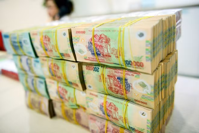 Tháng 5 âm lịch là thời điểm quan trọng của người tuổi Tỵ, sự nghiệp có bước phát triển lớn, những kế hoạch dự định trước đây đều được hoàn thành, quan lộ mở rộng, tài vận vì thế cũng chuyển biến mạnh mẽ, các khoản thu lớn nhỏ liên tiếp chảy vào túi họ. Ảnh: kienthuc.net.vn. 