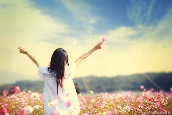 Người tuổi Mùi được đức Bồ Tát phù hộ, người thân giúp đỡ nên luôn gặp may mắn trong sự nghiệp. Ngoài ra vì được thần tài soi chiếu nên cả đời họ không bao giờ phải lo lắng về tiền bạc, cả đời sống trong cảnh sung túc, giàu sang. Ảnh: vforum.vn. (Bài viết chỉ mang tính minh họa, cung cấp nội dung trắc nghiệm vui cho bạn đọc). 