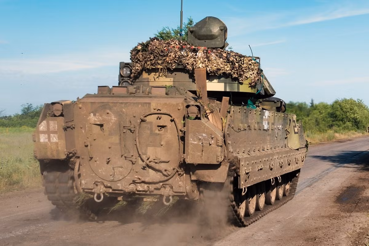 Nga thua nhan xe Bradley cua My vuot troi hon BMP-3-Hinh-2