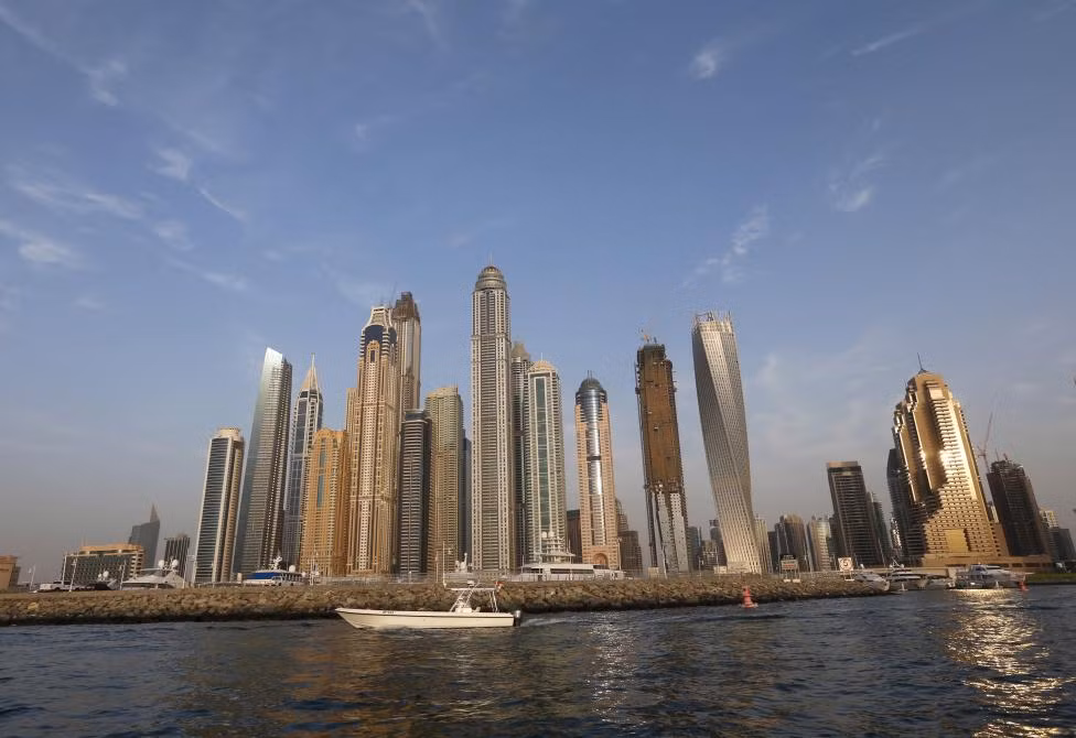 Tháp Marina 101 ở Dubai (UAE) cao 426,4 mét.