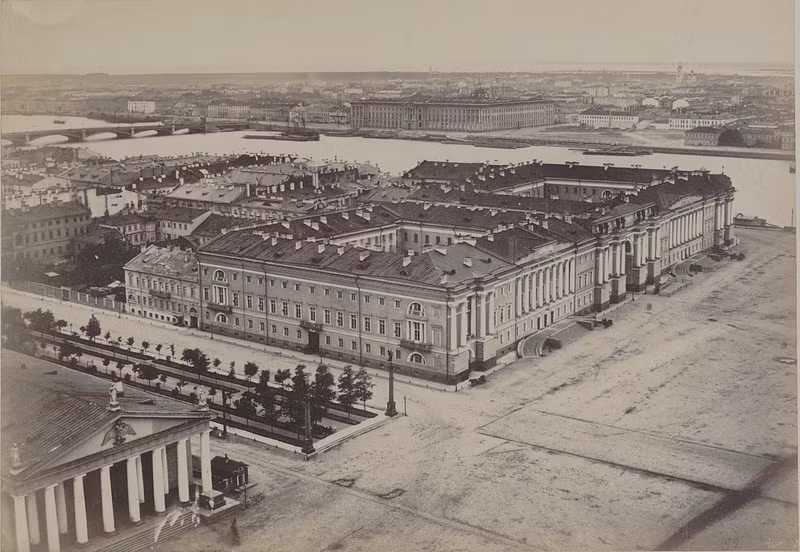 Quang cảnh thành phố St.Petersburg nhìn từ nhà thờ chính tòa Thánh Isaac.
