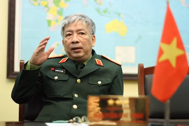 Tuong Nguyen Chi Vinh noi gi ve tiem luc quan su Viet Nam?