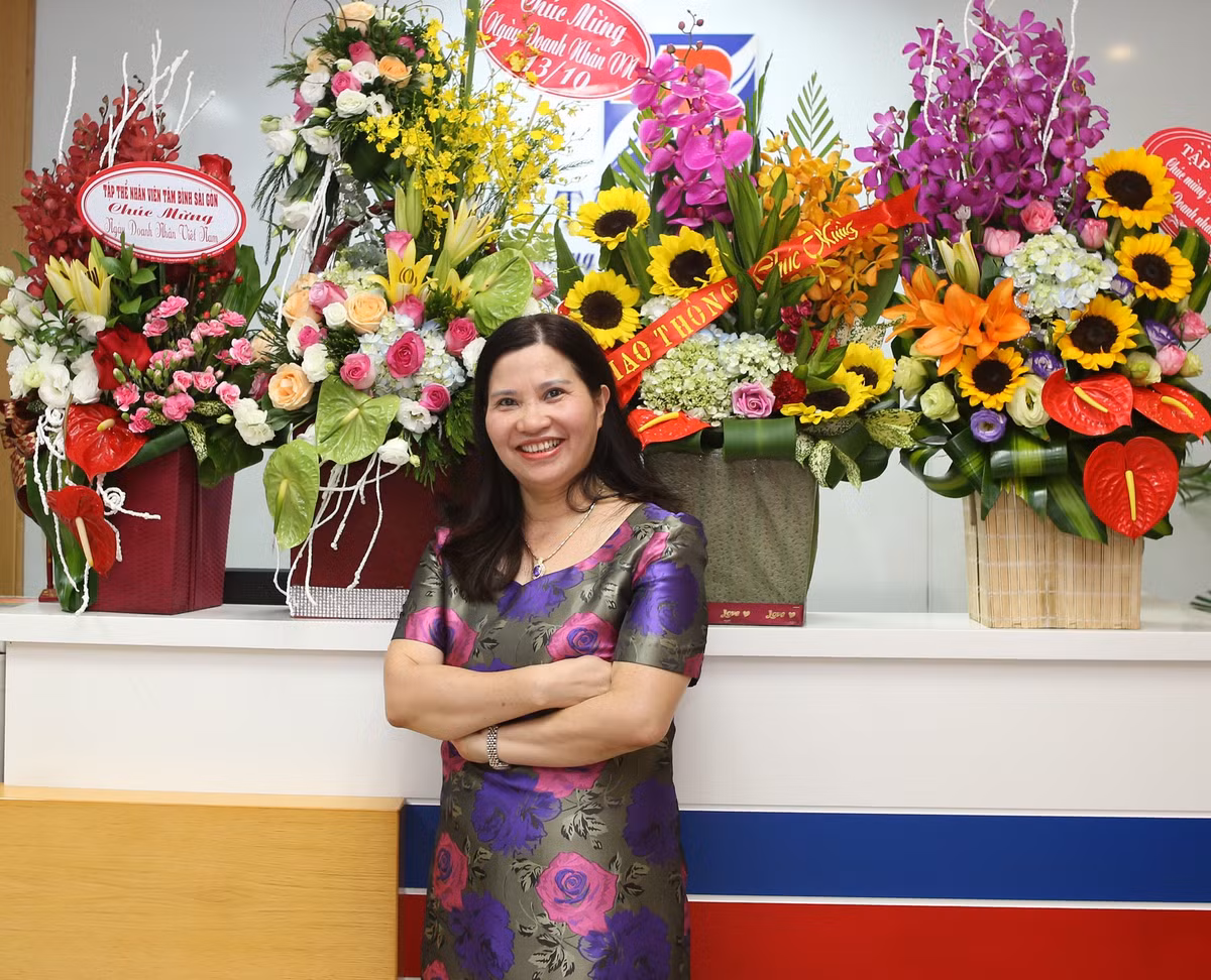 Dược sĩ Lê Thị Bình – TGĐ Công ty Dược phẩm Tâm Bình Say mê phát triển nền Y học cổ truyền dân tộc.