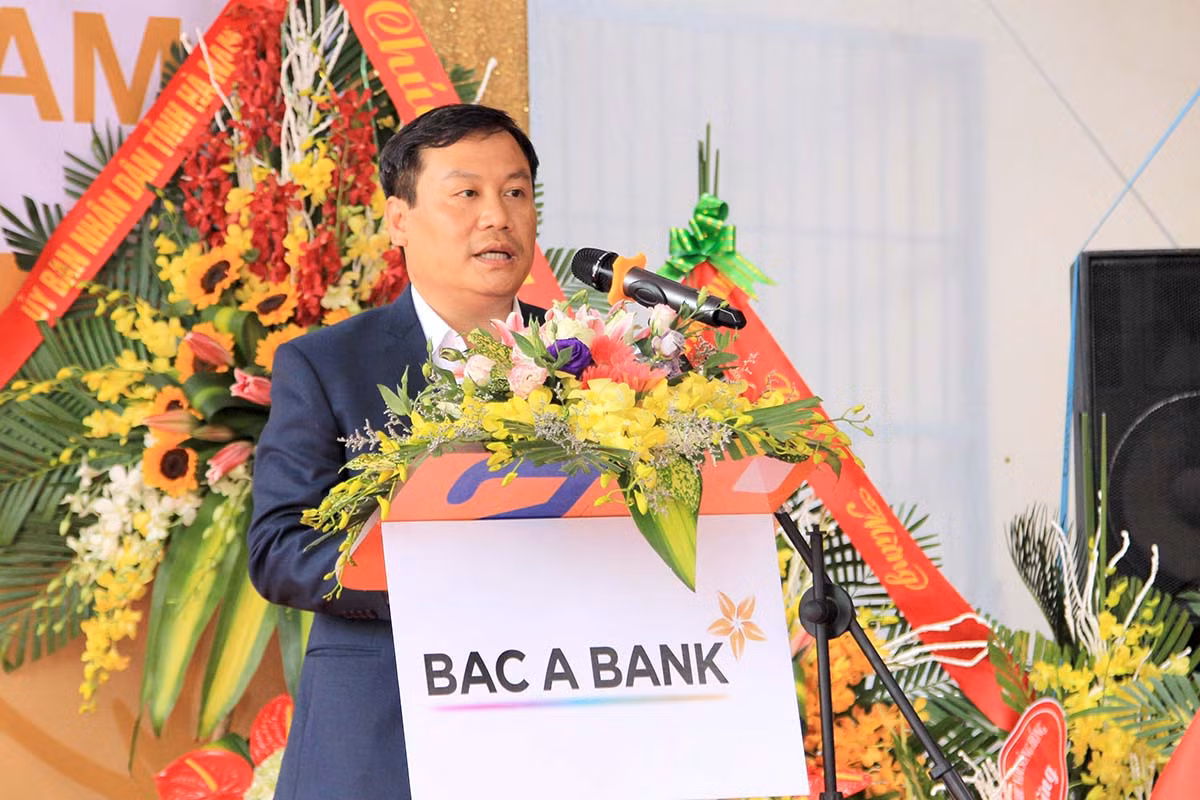 Ông Vũ Đại Thắng, UV dự khuyết TW Đảng, PCT UBND Hà Nam .