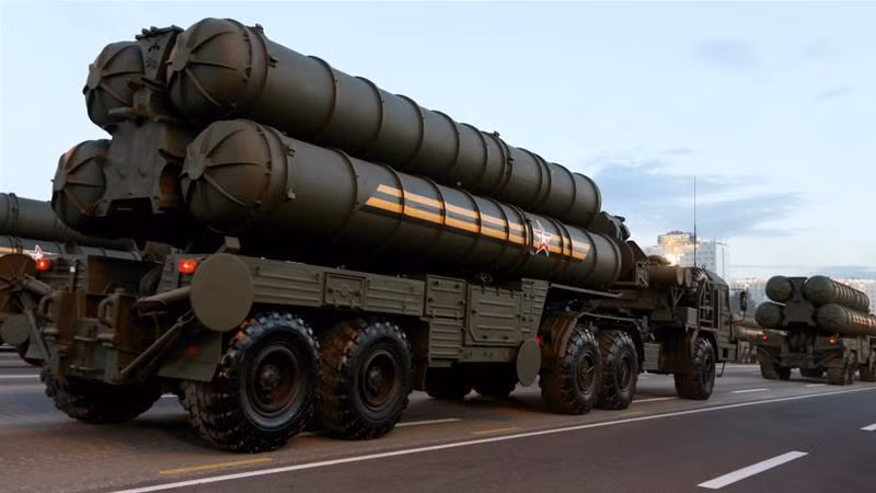 Mặc dù vậy, với các điều khoản cực kỳ rộng rãi mà Moscow đặt ra, trong đó có việc cho Ankara vay nửa già giá trị hợp đồng kèm theo đó là khả năng trả nợ bằng hàng hoá trong tương lai đã giúp Nga - Thổ đến được với nhau bất chấp nỗ lực "phá đám" của Mỹ và Phương Tây. Nguồn ảnh: Sputnik.
