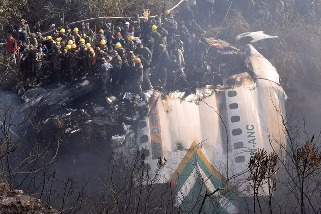 Ngày 15/1, máy bay ATR-72 của Hãng hàng không Yeti Airlines khởi hành từ thủ đô Kathmandu đã rơi xuống vực sâu ở thị trấn Pokhara, miền Trung Nepal và vỡ thành nhiều mảnh. Yeti Airlines xác nhận tất cả 72 người trên chuyến bay đều thiệt mạng.