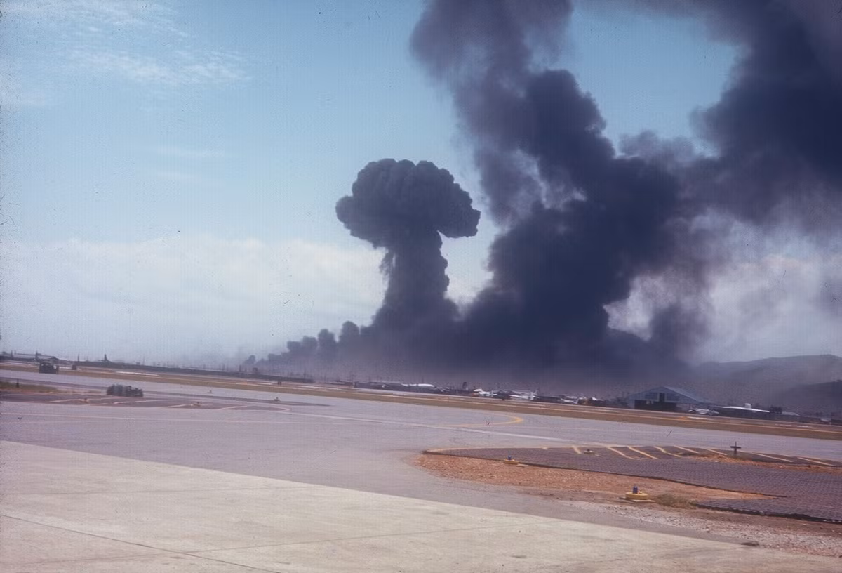 Dù được bảo vệ cẩn mật như vậy, vào sáng ngày 27/4/1969, kho bom đạn khổng lồ này vẫn bị lực lượng cách mạng xâm nhập và kích nổ làm rung chuyển cả đô thị Đà Nẵng.