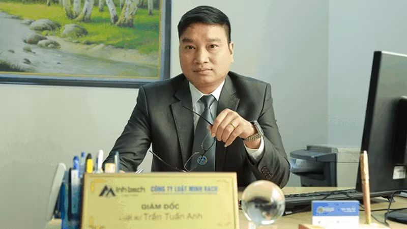 Luat su Tran Tuan Anh: 