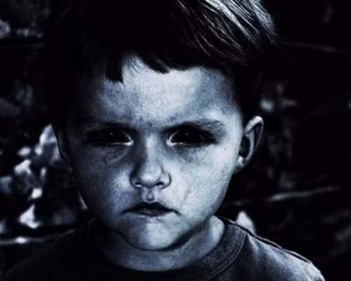 Theo lời kể của nhà báo Bethel, vào buổi tối ngày 16/1/1998, khi đang ngồi trong ô tô tại bãi đỗ xe thuộc thành phố Abilene, hạt Taylor, bang Texas, Mỹ thì đột nhiên có tiếng gõ vào cửa kính xe.