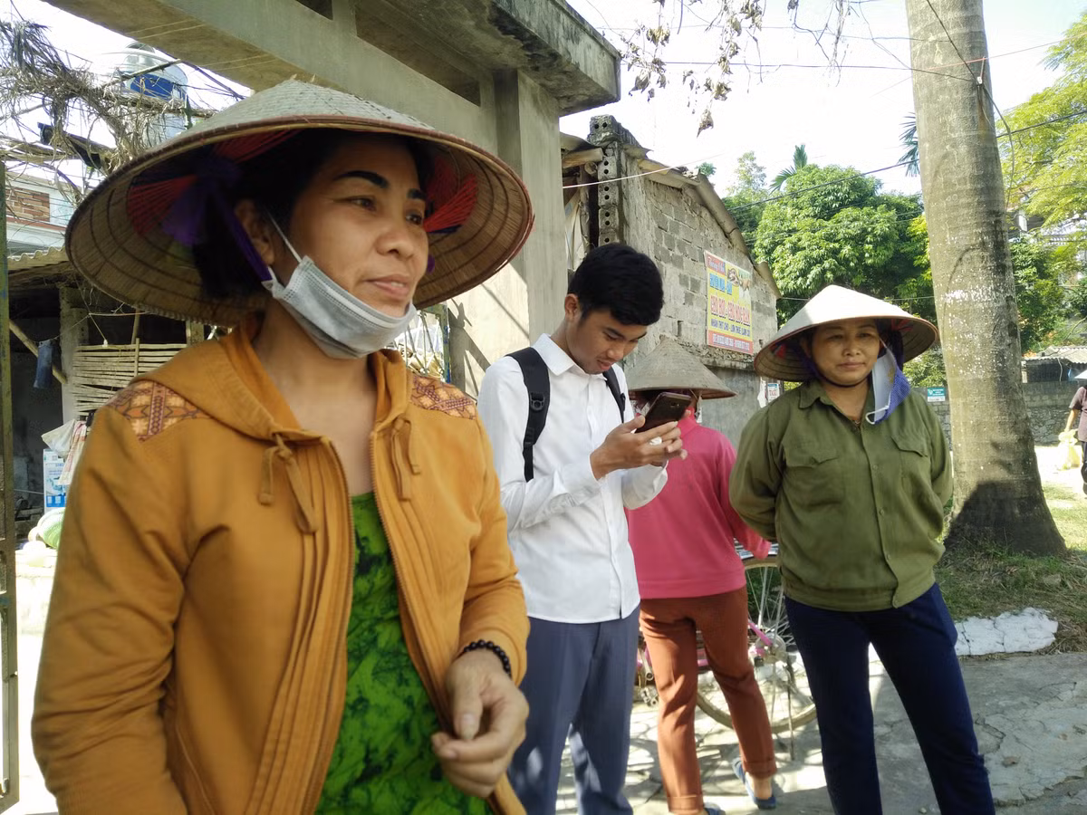 Con trai chem chet me vut xac xuong gieng co bieu hien tam than-Hinh-2