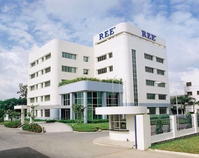 Chứng khoán ngày 23/8: VHM, REE và FMC có gì đặc biệt? Chung khoan ngay 23/8: VHM, REE va FMC co gi dac biet?