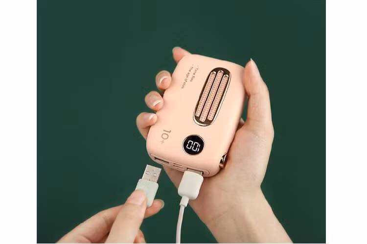 Xiaomi ra mắt sạc dự phòng kiêm đài FM, chỉ 455.000 đồng Xiaomi ra mat sac du phong kiem dai FM, chi 455.000 dong