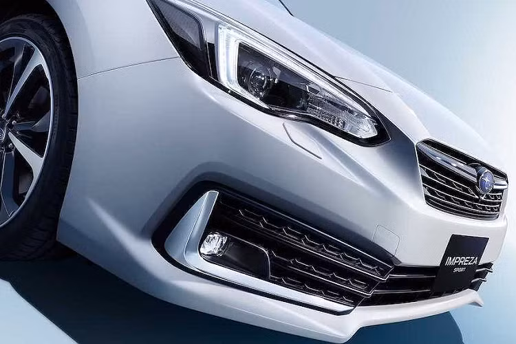 Impreza 2020 sẽ tiếp tục được cung cấp sức mạnh bởi 2 phiên bản động cơ nạp khí tự nhiên 4 xi-lanh nằm ngang thuộc họ máy FB - động cơ 1.6 lít tạo ra 115PS tại 6.200 vòng/phút và mô-men xoắn 148Nm tại 3.600 vòng/phút.