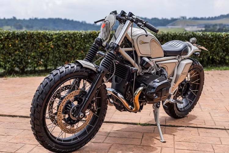 Kimura cho biết, chiếc BMW x Heiwa R NineT là mẫu xe độ dễ điều khiển nhất mà anh từng làm. "Trái tim" của xe là khối động cơ 1.170 cc kết hợp hộp số 6 cấp, cho công suất 110 mã lực tại 7.700 vòng/phút và mô-men xoắn cực đại 116 Nm tại 6.000 vòng/phút. Xe có thể đạt tốc độ tối đa 217 km/h. Mức tiêu thụ nhiên liệu 4,5 lít/100 km.