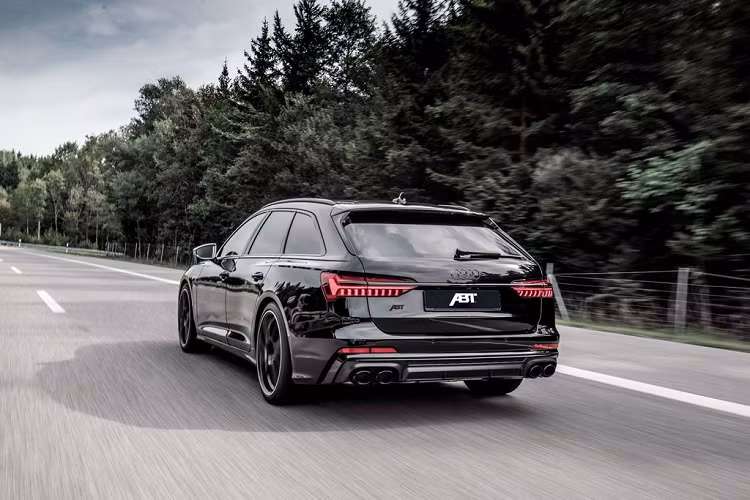 Tuy nhiên, trên phiên bản Audi S6 ABT Sportline, khối sức mạnh tăng cường đạt mức 379 sức ngựa và 760 Nm mô-men xoắn cực đại, rút ngắn thời gian tăng tốc để cán 100 km/h của chiếc siêu estate xuống còn 4.9 giây. 