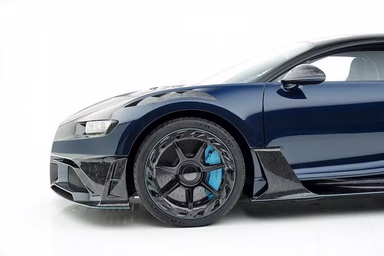 Sau 3 năm kể từ khi Bugatti công bố Chiron, hãng độ tới từ Đức này lại một lần nữa lặp lại lịch sử khi tung ra gói nâng cấp Centuria dành cho thế hệ hypercar mới nhất này.