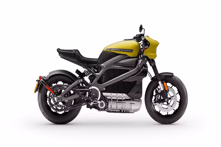 Để đảm bảo sự an toàn của biker, Harley-Davidson đã trang bị cho Livewire gói các công nghệ hỗ trợ Reflex Defensive Rider Systems (RDRS) gồm hệ thống phanh ABS cùng điều khiển lực kéo biến thiên trong cua, cũng như hệ thống chống trượt điện tử bằng lực hãm mô-men xoắn.