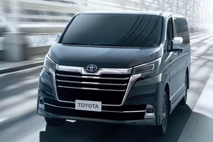 Mẫu xe van thương mại hạng nhẹ Toyota Hiace thế hệ mới đã chính thức trình làng tại Philippines vào hồi tháng 2/2019. Toyota Hiace 2019 hiện đang được phân phối chính hãng tại Thái Lan dưới cái tên Commuter. Trong khi đó, Toyota Granvia 2019 mới tại Thái Lan lại được gọi bằng cái tên Ventury.
