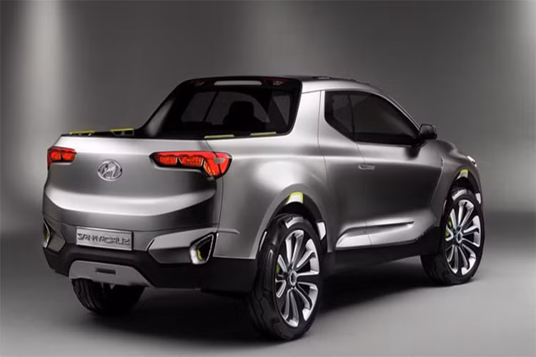 Ông Michael O’Brien cho biết sản xuất Hyundai Santa Cruz tại Mỹ sẽ giúp Hyundai tránh bị đánh thuế 25% với mặt hàng xe bán tải nhập khẩu dù không chịu bất cứ tác động chính trị nào.