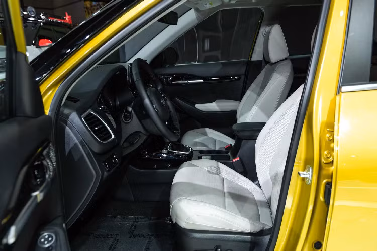 Giá bán chi tiết hơn sẽ được Kia công bố trong thời gian sắp tới. Tại Việt Nam, KIA Việt Nam vẫn chưa có kế hoạch phân phối mẫu xe Seltos.