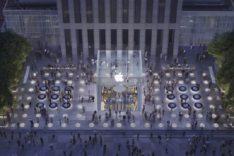 Apple Store vỗ tay chào đón người mua iPhone 11 đầu tiên - Hình 9 Apple Store vo tay chao don nguoi mua iPhone 11 dau tien-Hinh-9