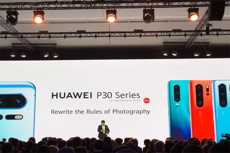 Thế giới được và mất gì khi Huawei mất Google? - Hình 2 The gioi duoc va mat gi khi Huawei mat Google?-Hinh-2