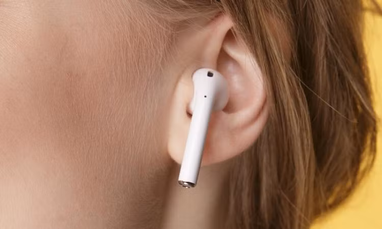 Những vấn đề phổ biến khi sử dụng tai nghe Airpods - Hình 2 Nhung van de pho bien khi su dung tai nghe Airpods-Hinh-2