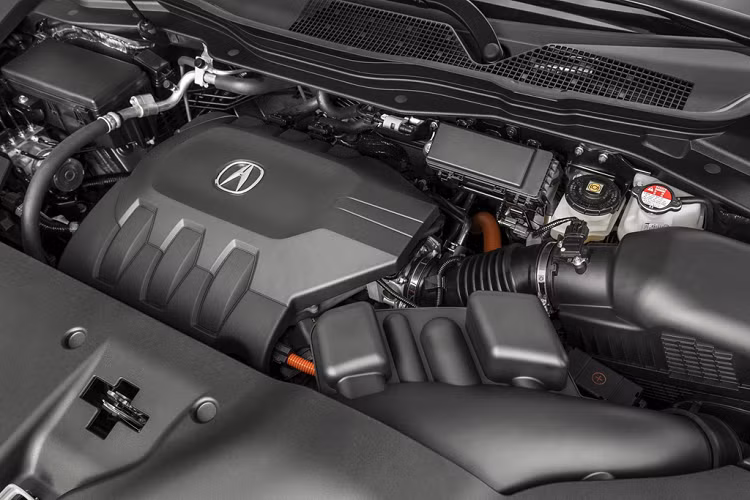 Mẫu xe Acura MDX mới được trang bị động cơ i-VTEC V6 3.5L, công suất 290 mã lực và mô-men xoắn 362 Nm, đi cùng hộp số tự động 9 cấp.