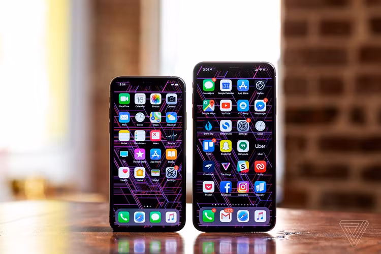Nghich ly iPhone o Viet Nam