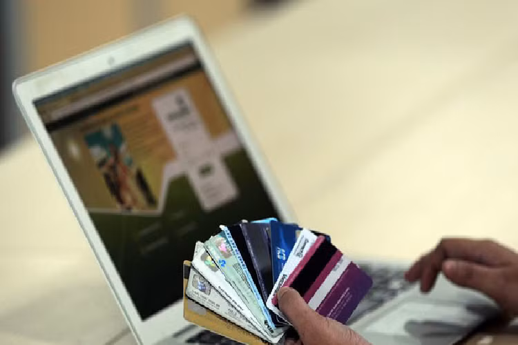 Mao danh Western Union lua dao nha ban hang online