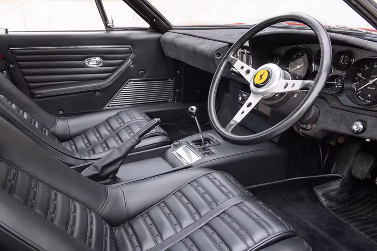 Elton John bán lại chiếc xe vào năm 1975 và từ đó chiếc Ferrari này đã trải qua vài đời chủ và từng được đấu giá vào năm 2017. Tuy nhiên, chủ xe hiện nay đã mất nên chiếc xe một lần nữa được đưa lên sàn đấu giá.