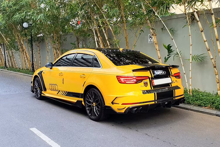 Từ những dòng xe như Audi A4 tới những model mang phong cách thể thao hơn như A5 Sportback hay TT, rất nhiều chiếc Audi tại Việt Nam đã được chủ nhân của chúng độ lại theo nhiều phong cách và cấp độ khác nhau, khiến chúng phản ánh được cá tính của người chơi và trở nên "không đụng hàng".