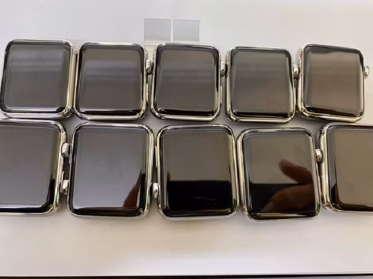 Apple Watch doi dau ban tro lai tai Viet Nam, gia tu 3 trieu