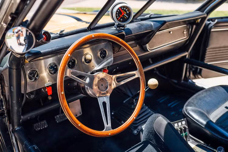 Vô lăng xe Shelby Mustang GT350H.