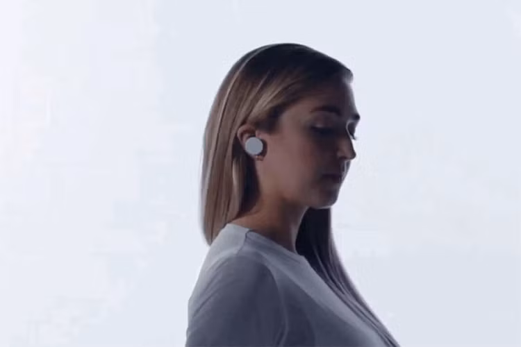 Microsoft ra mắt Surface Earbuds, giá đắt hơn cả AirPods - Hình 2 Microsoft ra mat Surface Earbuds, gia dat hon ca AirPods-Hinh-2
